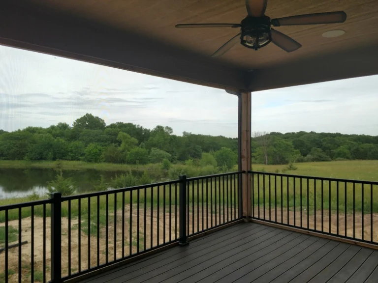 olathe-ks-screened-porch-view-dekorators-vista-decking-dekpro-railing